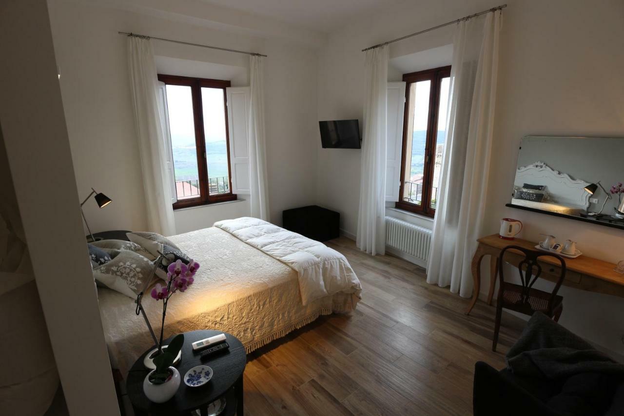 Al 32 B&B マッサ・マリッティマ エクステリア 写真