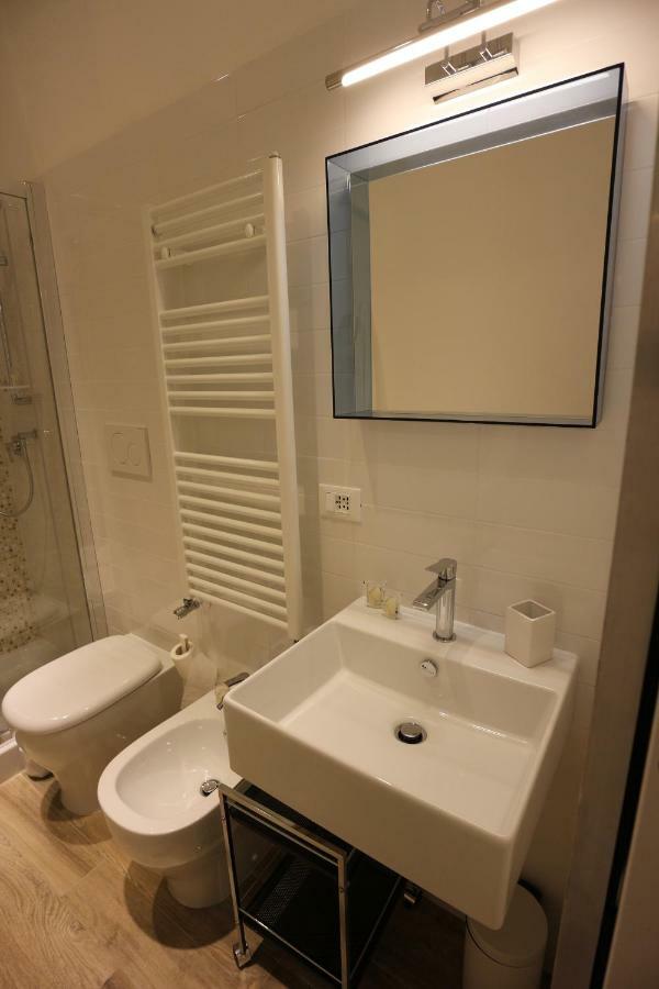 Al 32 B&B マッサ・マリッティマ エクステリア 写真